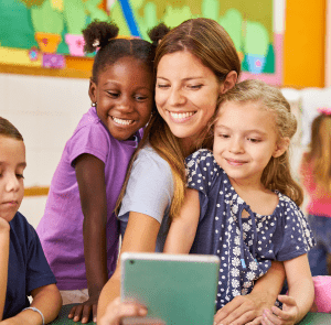 Estudia la Maestría en Pedagogía y Psicopedagogía Clínica